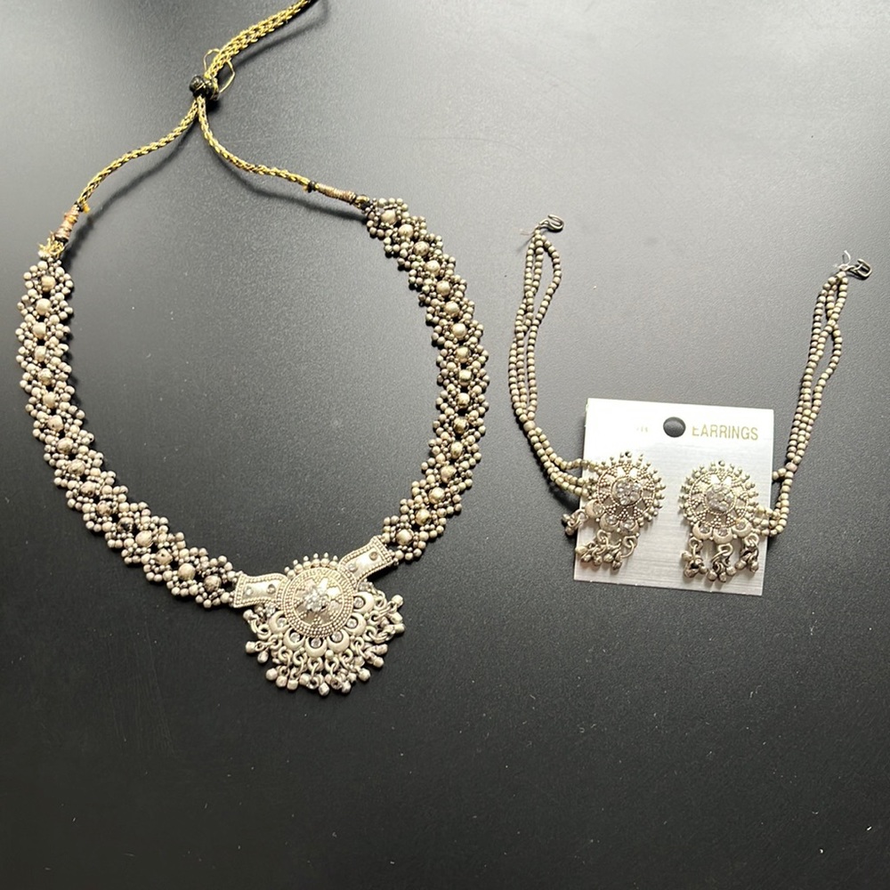 🗝 Oxidized silver-colour jewelry set